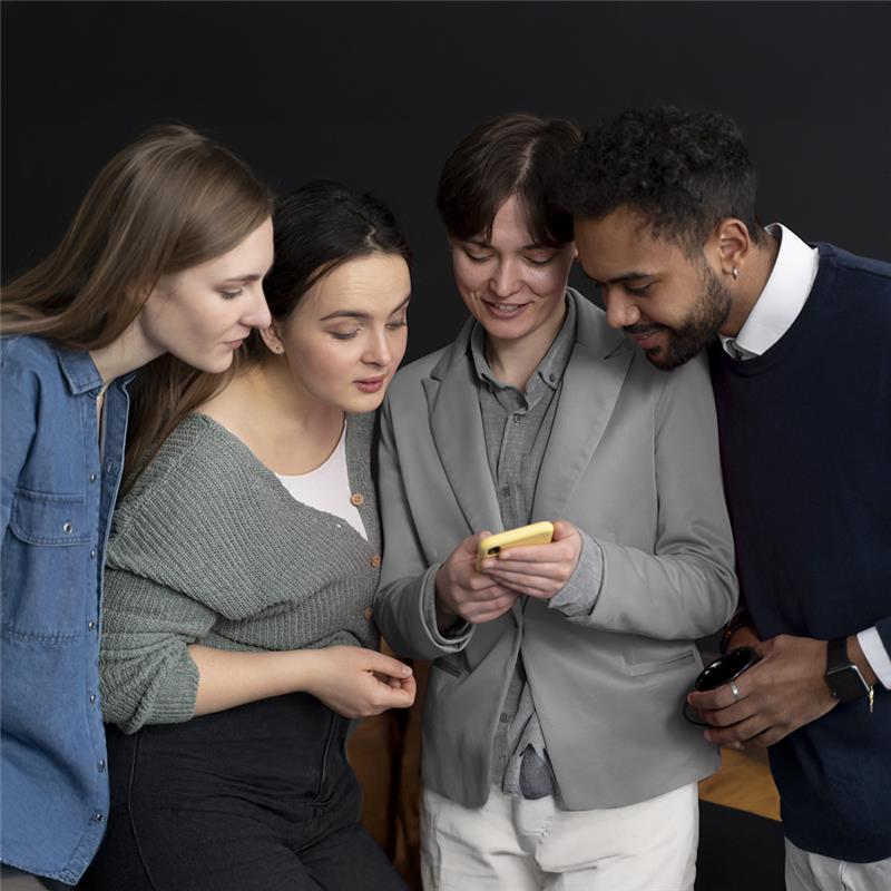 Guiding Communities Through Digital Connection